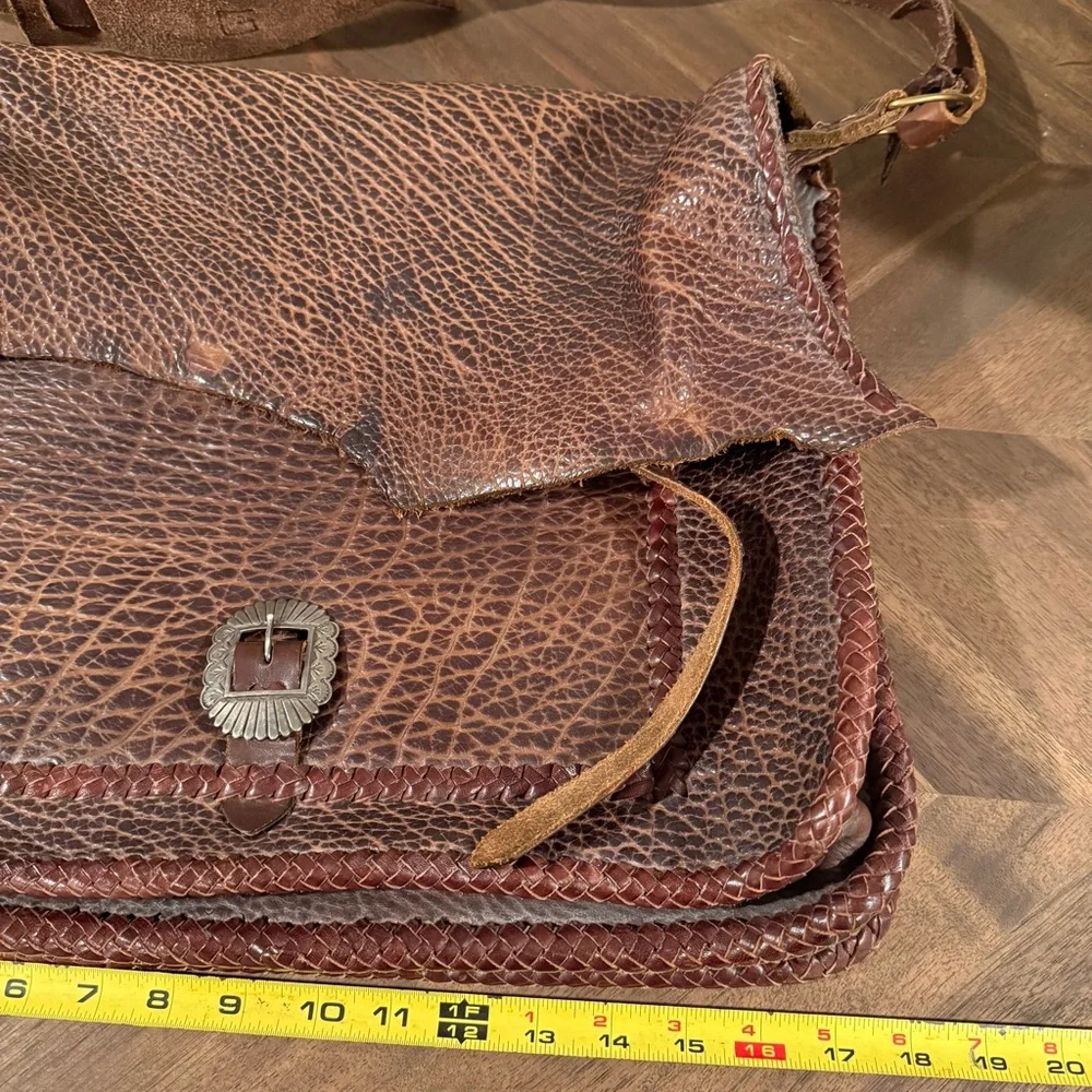 Artisan Handmade Leather Messenger Bag – Rustic Distressed Brown